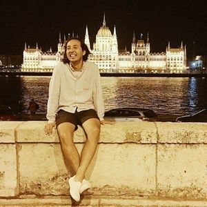 Meet your Posher, Santiago